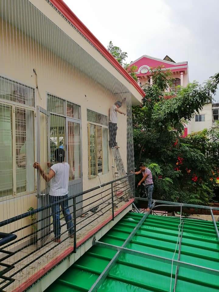 lưới bảo hộ ban công mầm non