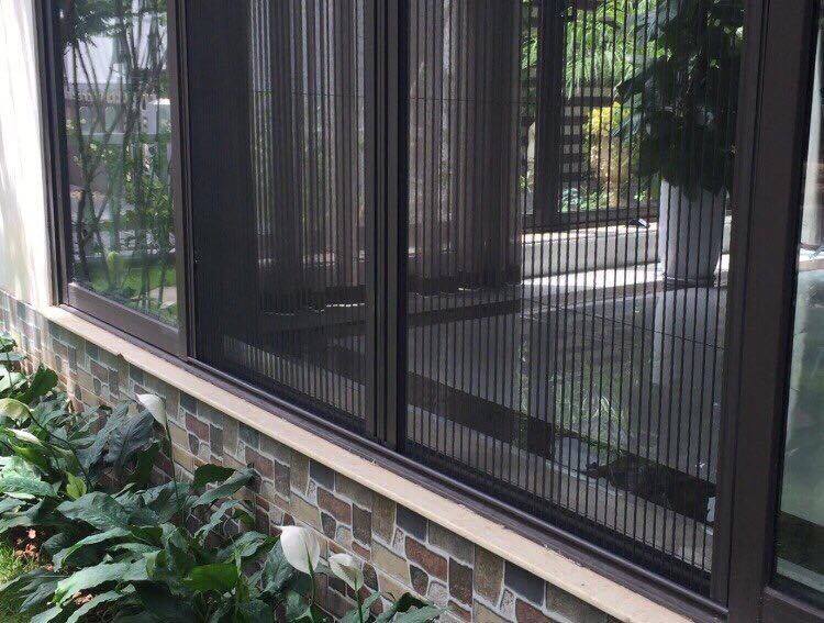 Cửa lưới chống côn trùng Đức Hòa